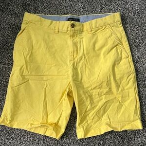 Tommy Hilfiger Men’s Classic Fit Shorts 34 Waist Yellow